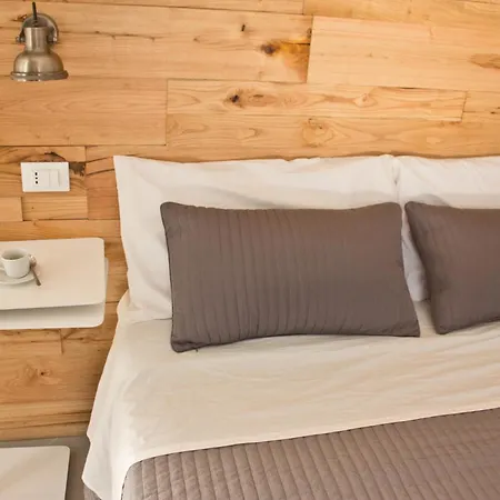 Гостевой дом Glamroom Luxury Terrace Рим