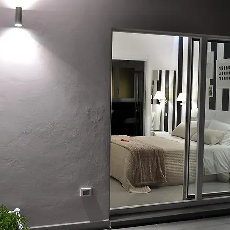 Glamroom Luxury Terrace