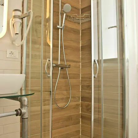 글램룸 럭셔리 테라스 4* 로마