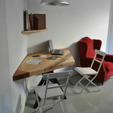 글램룸 럭셔리 테라스 4*